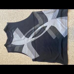 Under Armour HeatGear Men's Sleeveless Tank Top - Black & Gray Design